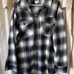 Time and Tru Black and White Plaid Utility Jacket